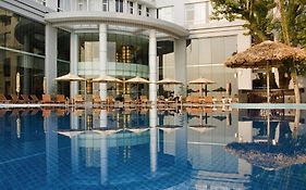 โรงแรมโนโวเทล ฮาลองเบย์